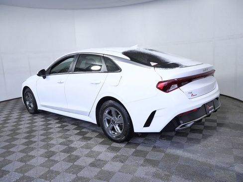 Used 2022 Kia K5 LXS image 6