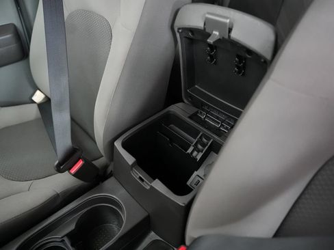 Used 2014 Nissan Xterra S w/ Value Package RWD image 28