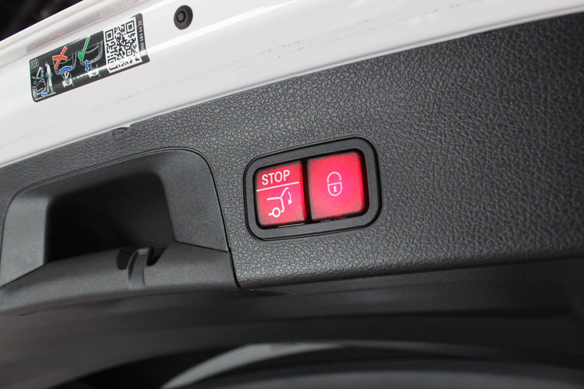 Used 2023 Mercedes-Benz GLS 450 4MATIC image 92