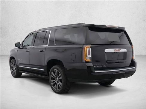Used 2018 GMC Yukon XL Denali w/ Denali Ultimate Package AWD/4WD image 5