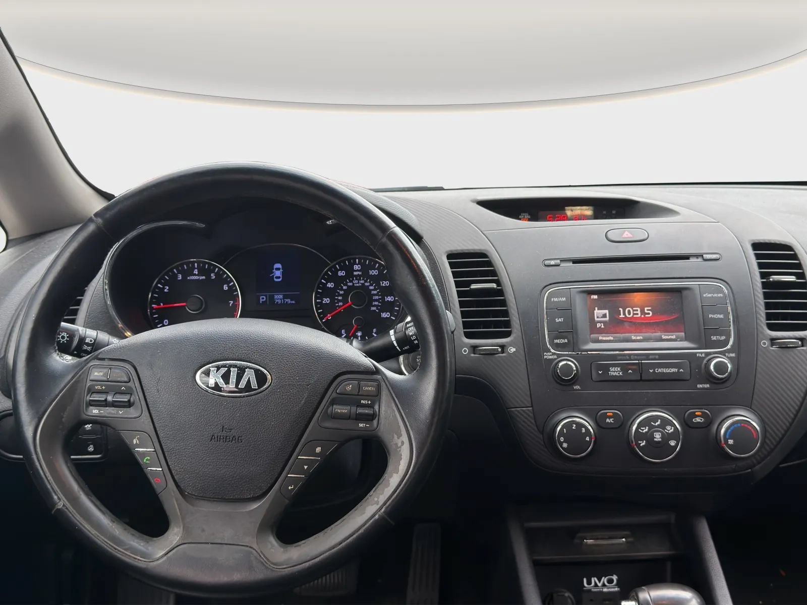 Used 2015 Kia Forte EX w/ Premium Package FWD image 14