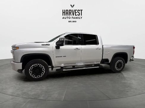 Used 2022 Chevrolet Silverado 2500 High Country w/ Technology Package image 1