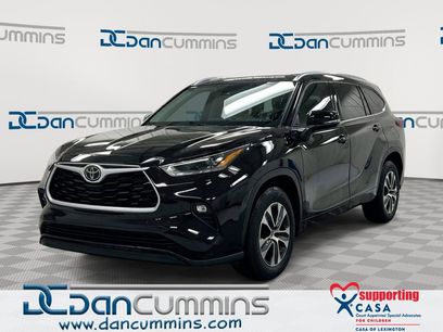 Used 2021 Toyota Highlander XLE