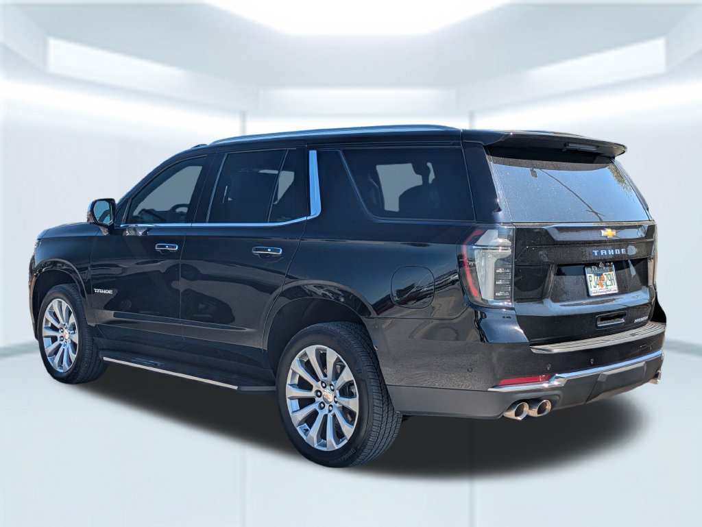 Used 2026 Chevrolet Tahoe Premier AWD/4WD image 3