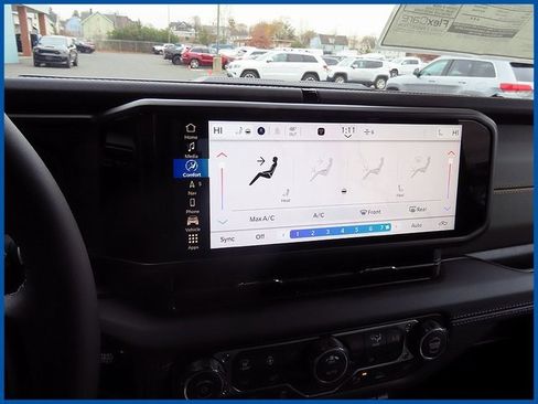 New 2026 Jeep Gladiator Mojave image 16