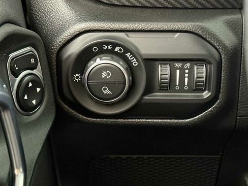 Used 2021 Jeep Gladiator Rubicon image 30