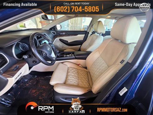 Used 2017 Nissan Maxima Platinum image 10