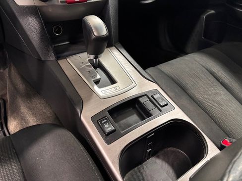 Used 2014 Subaru Outback 2.5i Premium w/ Moonroof Package image 14