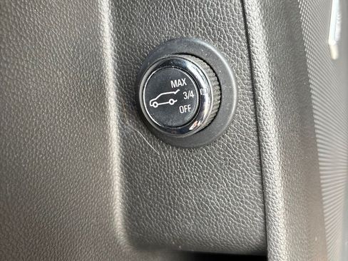 Used 2022 Chevrolet Traverse Premier w/ LPO, Floor Liner Package AWD/4WD image 14
