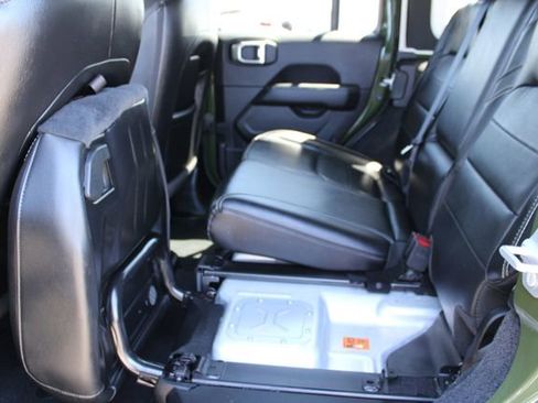 Used 2023 Jeep Wrangler Unlimited Sahara w/ Cold Weather Group AWD/4WD image 42