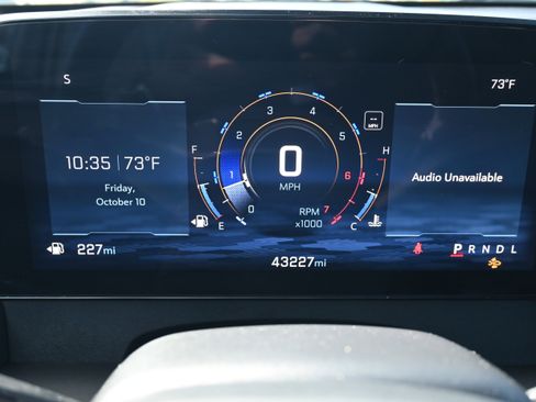 Used 2024 Chevrolet Traverse LT image 21