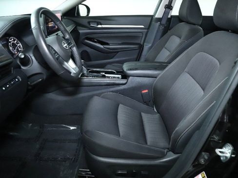 Certified 2023 Nissan Altima 2.5 SV w/ SV Premium Package image 20