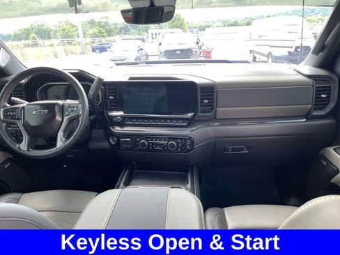Used 2024 Chevrolet Silverado 2500 ZR2 w/ Technology Package AWD/4WD image 35