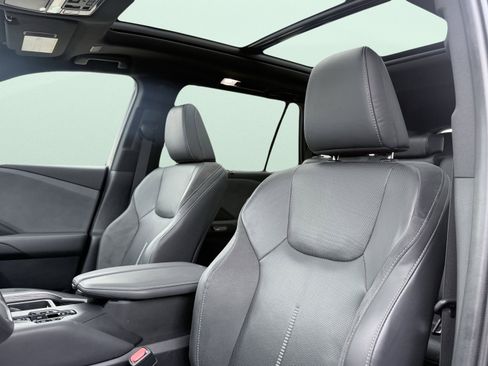 Used 2024 Lexus TX 350 AWD image 24