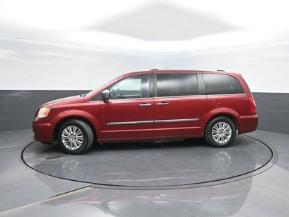 Used 2013 Chrysler Town & Country Limited
