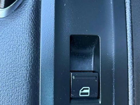 Used 2019 Volkswagen Passat 2.0T Wolfsburg w/ Wheels & Sunroof Package image 38