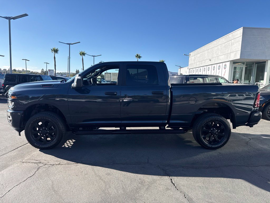 Used 2025 RAM 2500 Big Horn AWD/4WD image 4