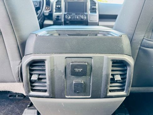 Used 2015 Ford F150 XLT w/ Equipment Group 302A Luxury image 15