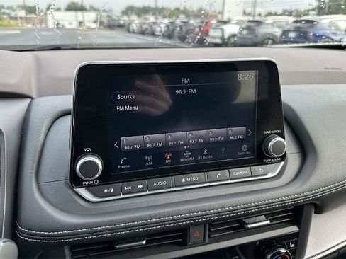 Certified 2023 Nissan Rogue SV w/ SV Premium B Package image 16