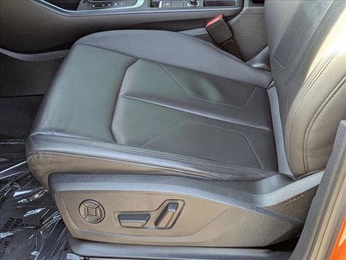 Used 2022 Audi Q3 2.0T Premium w/ Convenience Package image 7