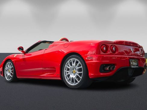 Used 2005 Ferrari 360 Spider image 5