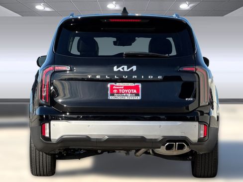 Used 2023 Kia Telluride SX Prestige image 9
