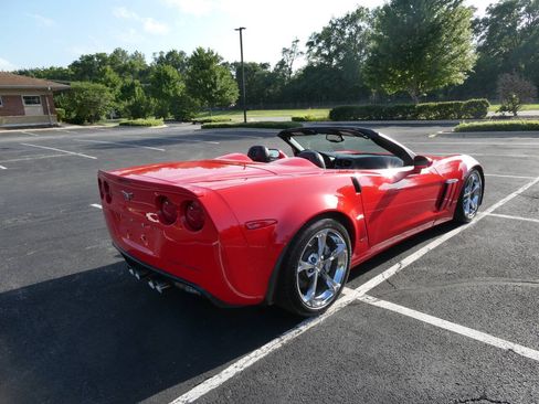 Used 2010 Chevrolet Corvette Grand Sport w/ Preferred Equipment Group RWD image 13