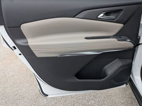 New 2026 Chevrolet Traverse LT w/ Sun and Wheel Package image 26