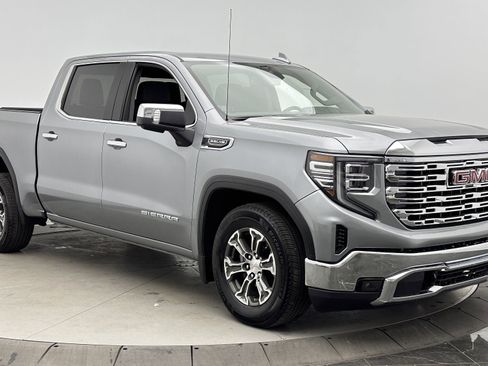 Used 2026 GMC Sierra 1500 SLT RWD image 3