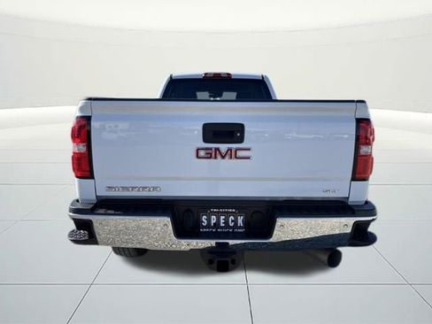 Used 2018 GMC Sierra 3500 SLT w/ Duramax Plus Package image 4