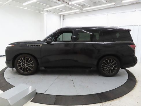 Used 2025 INFINITI QX80 Autograph image 6