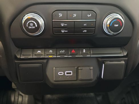 New 2026 GMC Sierra 1500 Pro w/ Pro Value Package AWD/4WD image 39