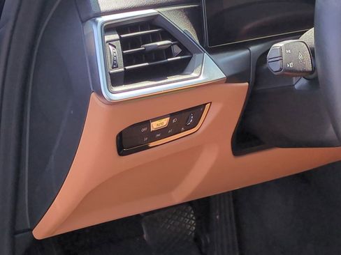 Certified 2023 BMW i4 eDrive35 w/ Premium Package image 17