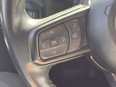 Used 2022 Jeep Wrangler Unlimited Sport image 13