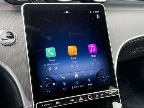 Used 2025 Mercedes-Benz C 300 Sedan image 18