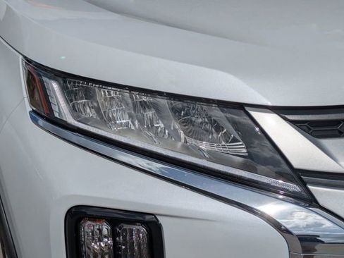 New 2026 Mitsubishi Outlander Sport ES image 10