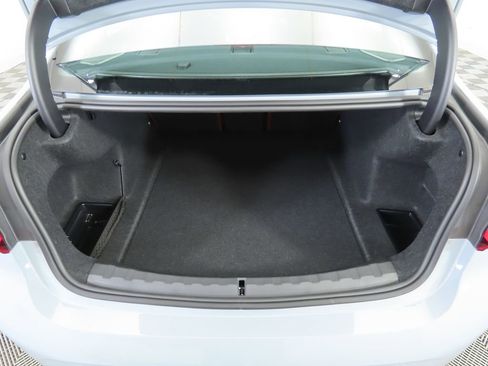 New 2026 BMW 330i Sedan w/ M Sport Package image 28