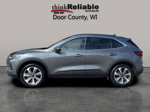 Used 2025 Ford Escape Platinum image 2