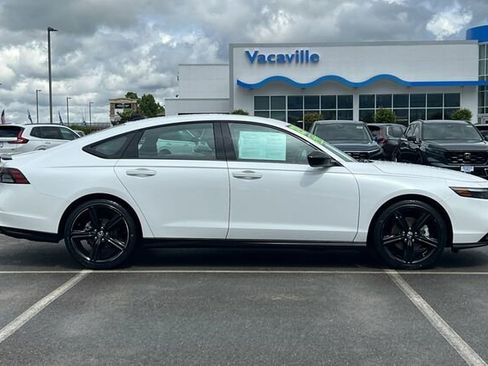 Certified 2023 Honda Accord Sport image 3