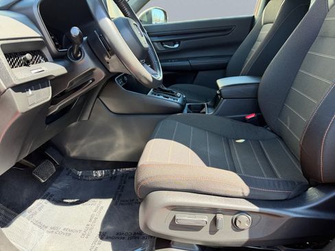 Used 2024 Honda CR-V Sport image 7
