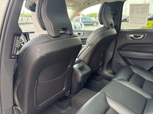 Certified 2023 Volvo XC60 B5 Core w/ Climate Package AWD/4WD image 33