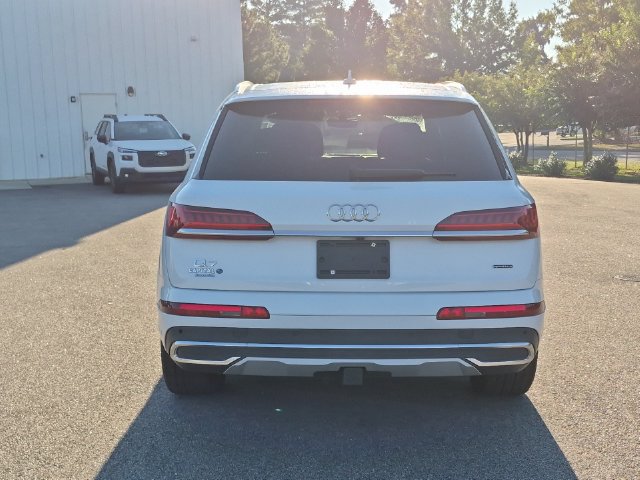 Used 2023 Audi Q7 3.0T Premium Plus w/ Premium Plus Package AWD/4WD image 4