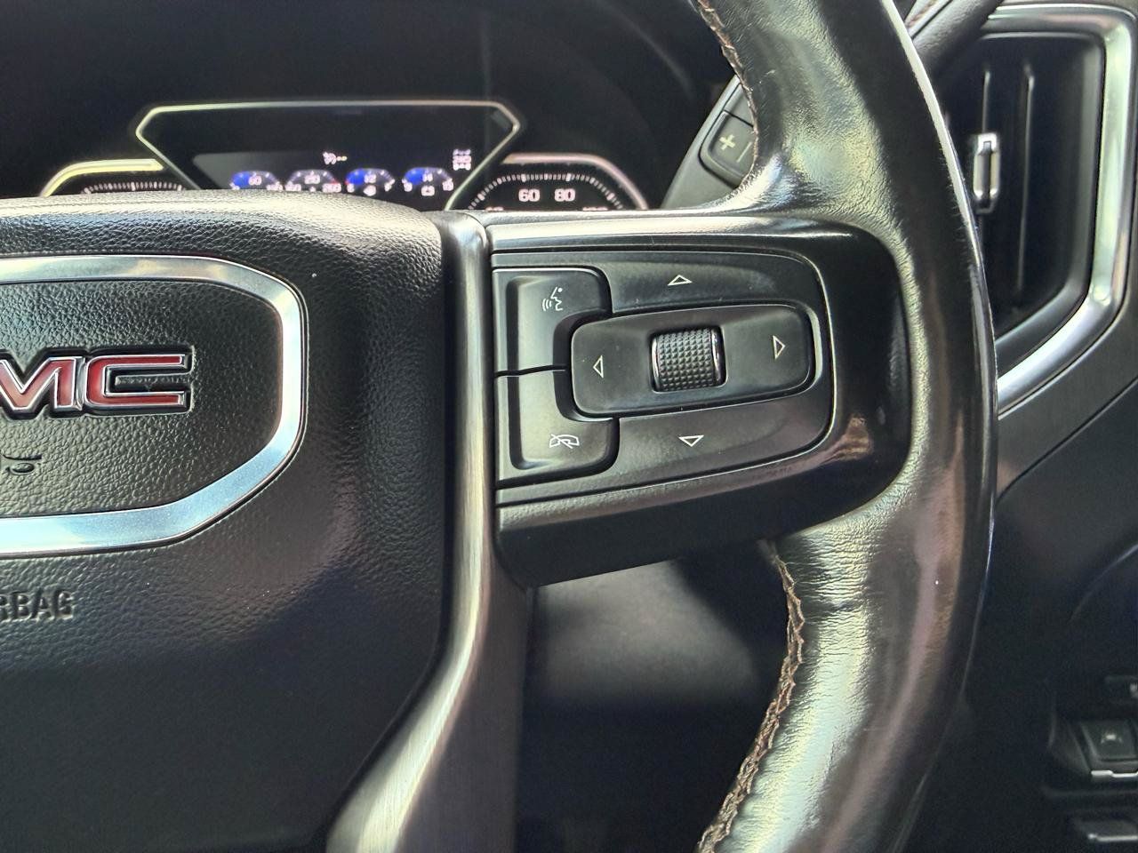 Used 2019 GMC Sierra 1500 AT4 w/ AT4 Premium Package AWD/4WD image 23