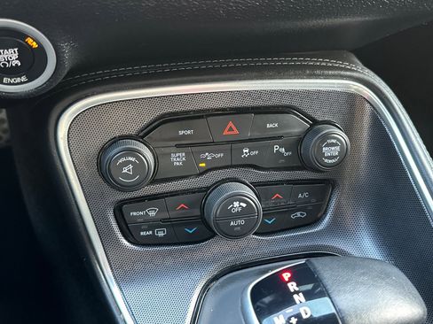 Used 2016 Dodge Challenger R/T Scat Pack image 27