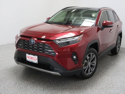 Used 2024 Toyota RAV4 Limited w/ Advanced Technology Package image 2