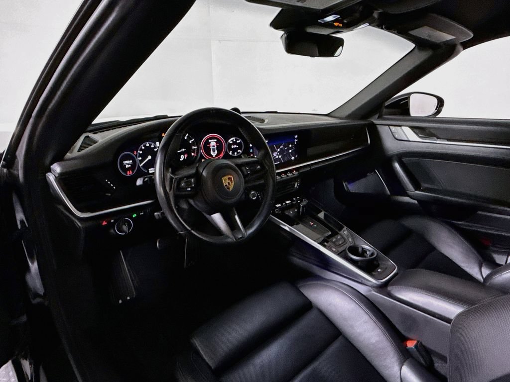 Certified 2022 Porsche 911 Carrera RWD image 11