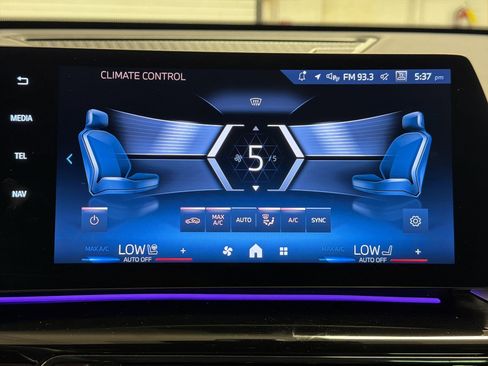 Certified 2026 BMW X2 xDrive28i AWD/4WD image 27