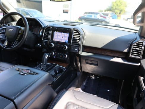 Used 2019 Ford F150 Lariat w/ Equipment Group 502A Luxury AWD/4WD image 79