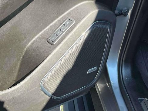 Used 2019 GMC Yukon XL Denali AWD/4WD image 30