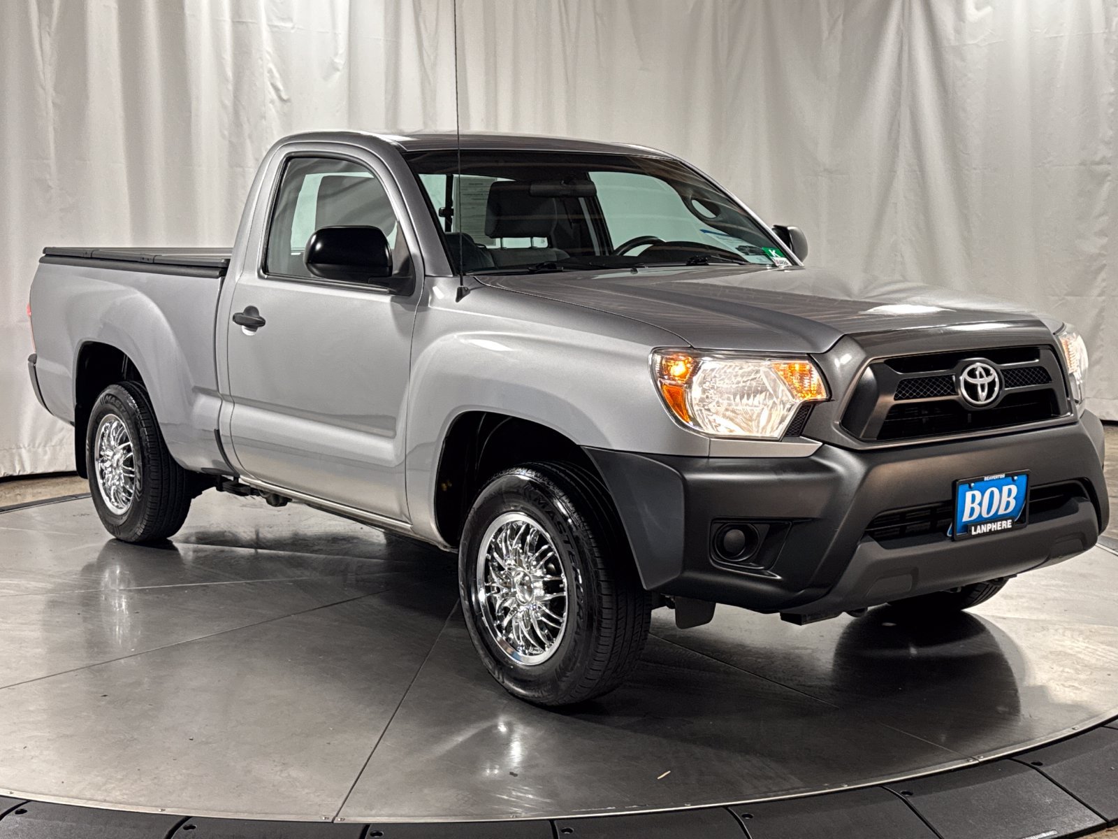 Used 2014 Toyota Tacoma 2WD Regular Cab image 6
